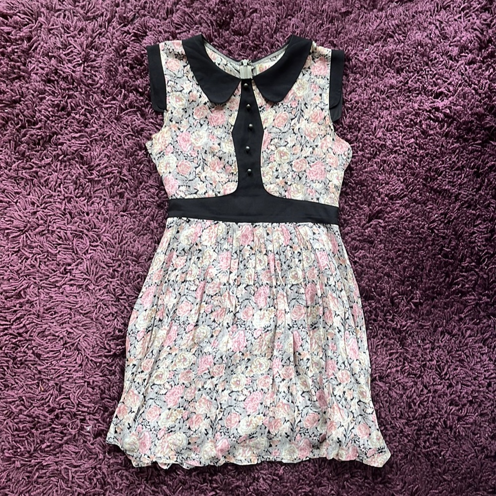 Cottagecore whimsical floral dress by Dahlia London Size Small